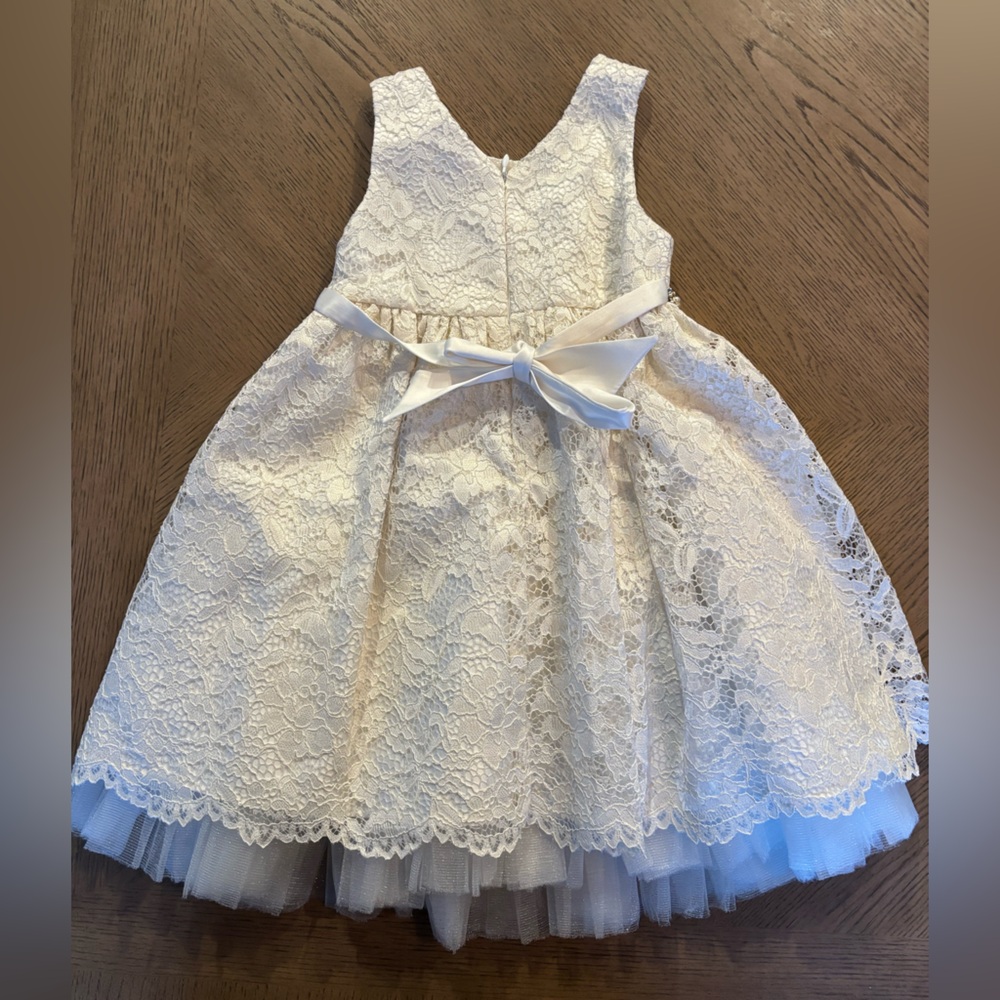 American Princess Ivory Lace Dress with Bow - Picture 9 of 12
